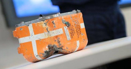 Обнаружен «черный ящик» разбившегося в Иране самолета