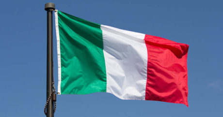 В итальянском порту заблокировали круизный лайнер с пассажирами из Китая