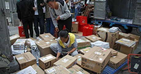 Китайская почта рекомендовала не опасаться посылок из-за коронавируса