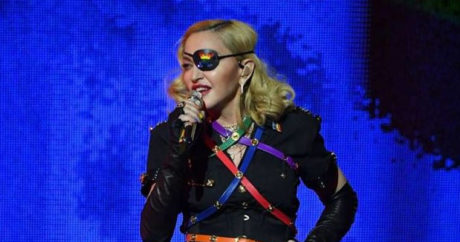 Мадонна вновь отменила концерт