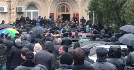Хаос в Абхазии: сепаратисты воюют друг с другом — Видео