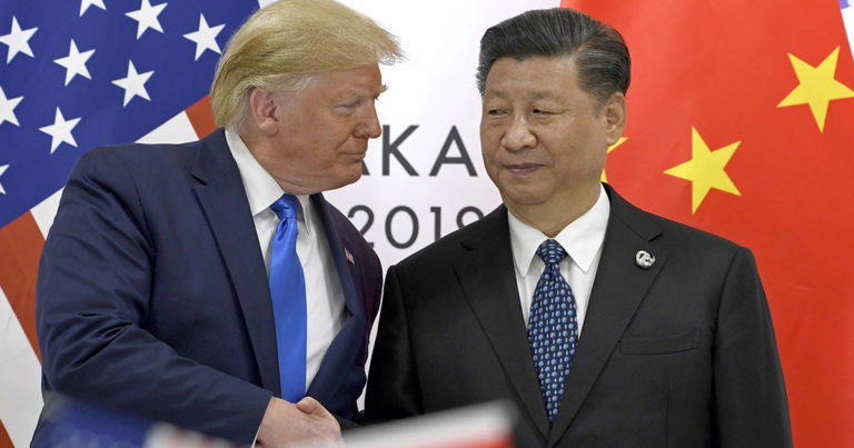 Трамп анонсировал подписание торгового соглашения с Китаем