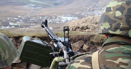 ВС Армении продолжают пулеметный обстрел азербайджанских позиций