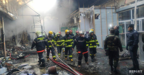 Пожар в крупном торговом центре в Баку потушен — ФОТО/ВИДЕО