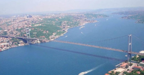 Турция может перекрыть проливы для прохода военных кораблей