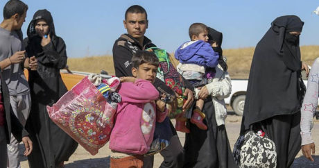 Сирийские беженцы прибыли к приграничным районам Турции с Европой