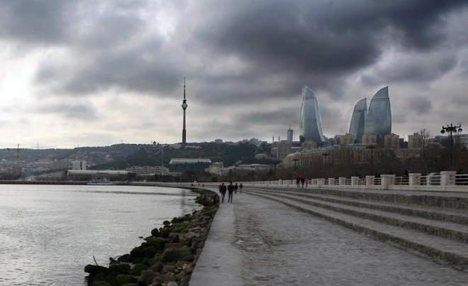 B Баку ожидается туман, без осадков