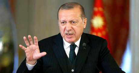Эрдоган намерен 17 марта обсудить с Меркель и Макроном ситуацию с мигрантами