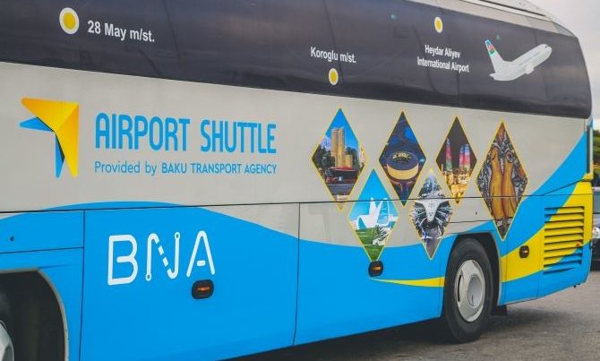 В Баку ограничено движение экспресс-автобусов в направлении аэропорта