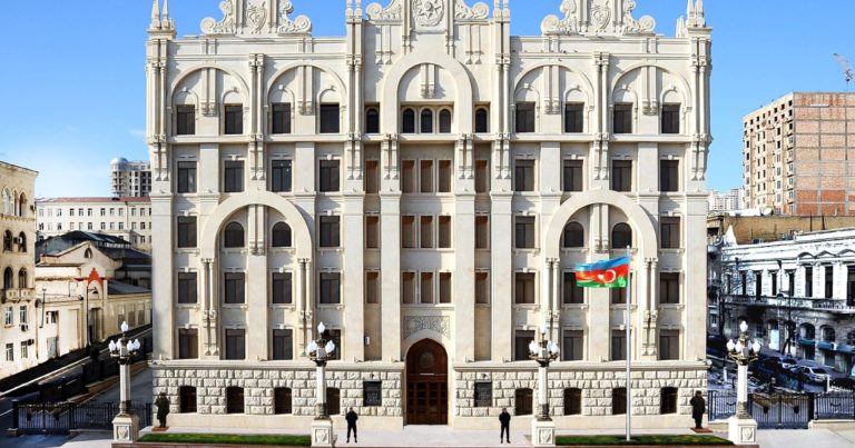 МВД Азербайджана предупредило граждан в связи с выходом на улицу