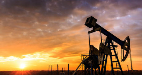 ​Азербайджанская нефть подешевела почти на 2%