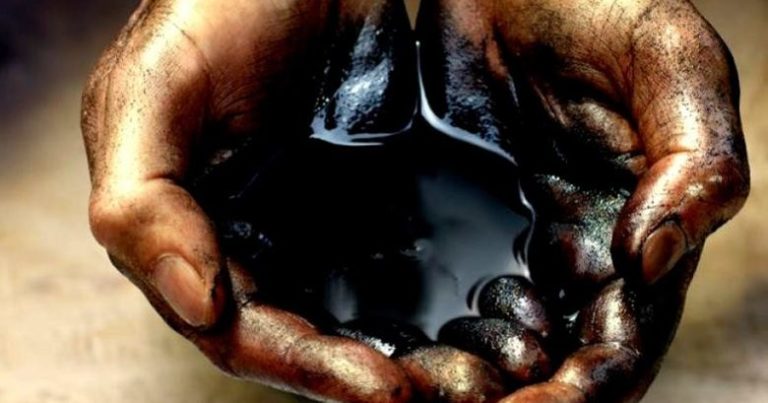 Автандил Мамедов: «Коронавирус ускорил процесс превращения нефти в обычный товар»