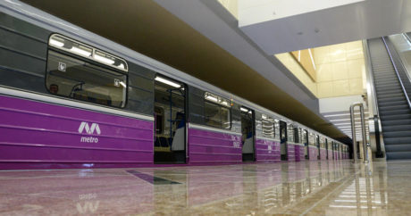 В бакинском метро сократилось число пассажиров