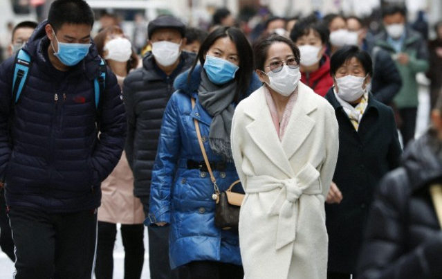 В Японии число заразившихся COVID-19 превысило восемь тысяч человек