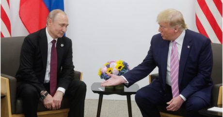Путин и Трамп провели телефонный разговор
