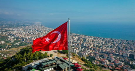 В Турции введут комендантский час