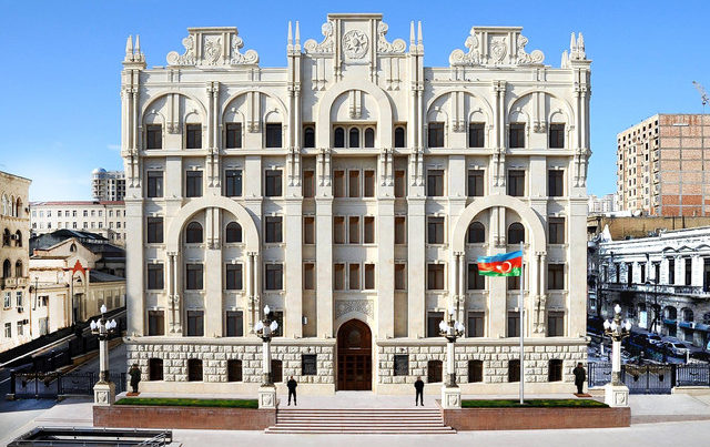 МВД Азербайджана внесло ясность в ряд вопросов в связи с карантинным режимом