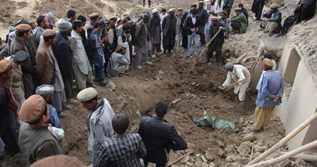 В результате схода оползня в Афганистане погибли 8 человек