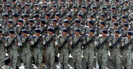 В Иране отменен военный парад