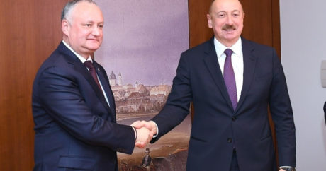 Президент Молдовы поздравил Ильхама Алиева