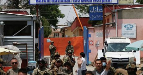 В Кабуле пять мирных жителей погибли при нападении на больницу