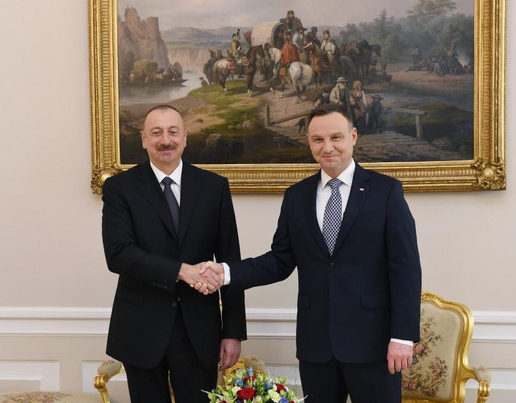 Президент Польши поздравил Ильхама Алиева