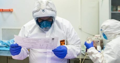 Из столицы Чили вывозят пациентов с коронавирусом из-за переполнения больниц
