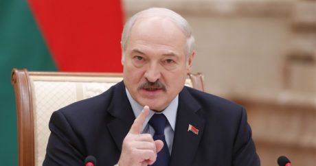 Лукашенко в недоумении: Почему в год 75-летия Победы газ для Германии стоит $70, а для Белоруссии — $127?