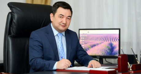 Дархан Кыдырали поздравил Азербайджан с Днем Республики