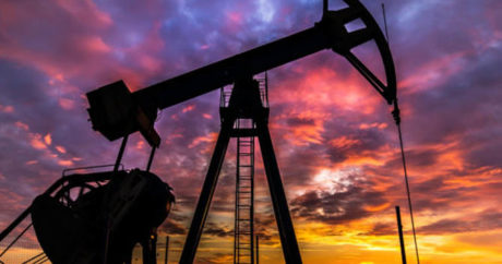 Казахстан снизит добычу нефти на крупных месторождениях