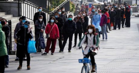 Жителей китайского Уханя поголовно протестируют на коронавирус
