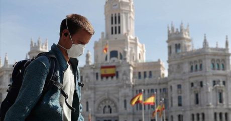 В Испании отмечено менее 50 летальных исходов от COVID-19 за сутки