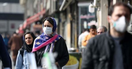 В Иране у 10 тысяч медработников выявили коронавирус