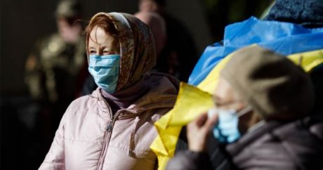 Украина вошла в «красную» зону по числу случаев COVID-19