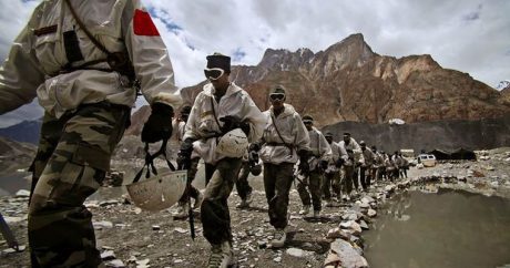 Китай освободил 10 пленных индийских военнослужащих