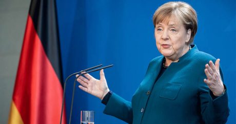 Меркель: «Мы должны задуматься о мире без лидерства США»