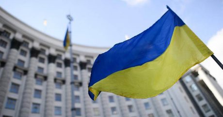 Украина перешла на третий этап смягчения карантина