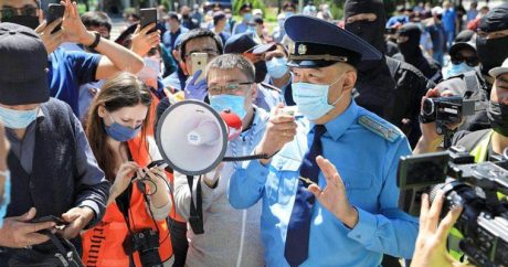 В Казахстане на несанкционированных митингах задержали 53 человека