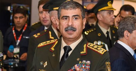На параде Победы в Москве Азербайджан представит министр обороны