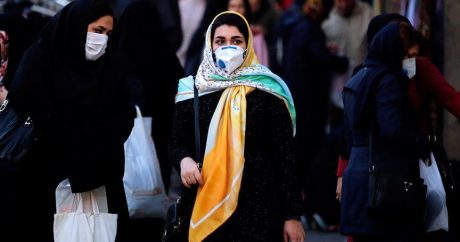 В Иране за последние сутки от COVID-19 умерли 120 человек