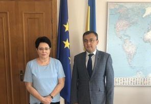 Посол Азербайджана и замглавы МИД Украины обсудили обострение на границе с Арменией