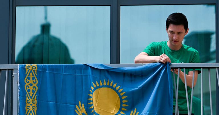 В Казахстане траур по погибшим от коронавируса