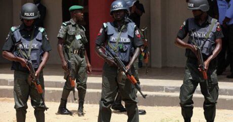 В Нигерии боевики убили пятерых работников гуманитарных организаций