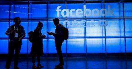 Facebook может запретить политическую рекламу