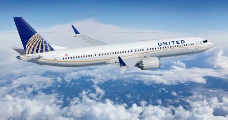 United Airlines отправит в неоплачиваемый отпуск 36 тыс. сотрудников