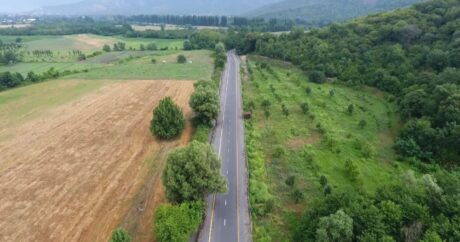 Ильхам Алиев принял участие в открытии реконструированной автодороги Балакен-Газбине-Ититала