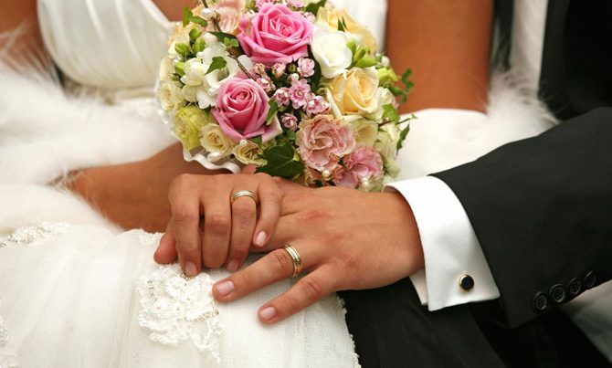 Коронавирус повлиял на число заключаемых браков в Азербайджане
