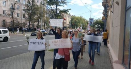В Минске педагоги присоединились в акциям протеста