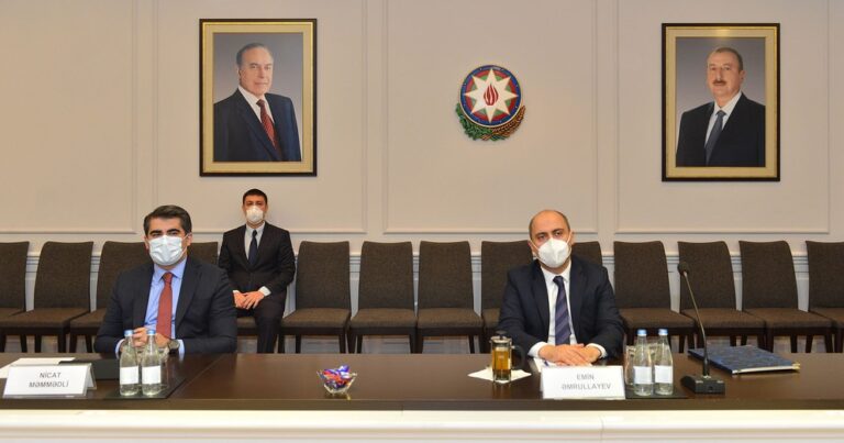 Министр образования Азербайджана встретился с послом Турции
