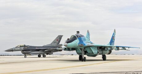 Истребители ВВС Азербайджана и Турции выполнили учебно-тренировочные полёты — Видео